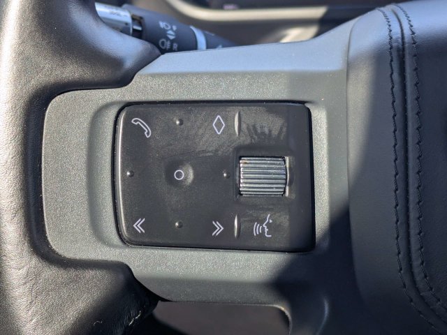 Used 2020 Land Rover Defender 110 X AWD/4WD image 26