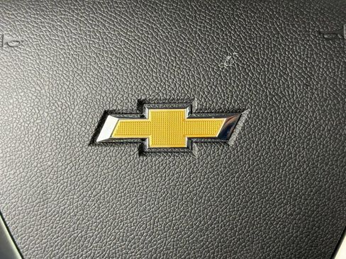 Used 2016 Chevrolet Traverse LT image 24