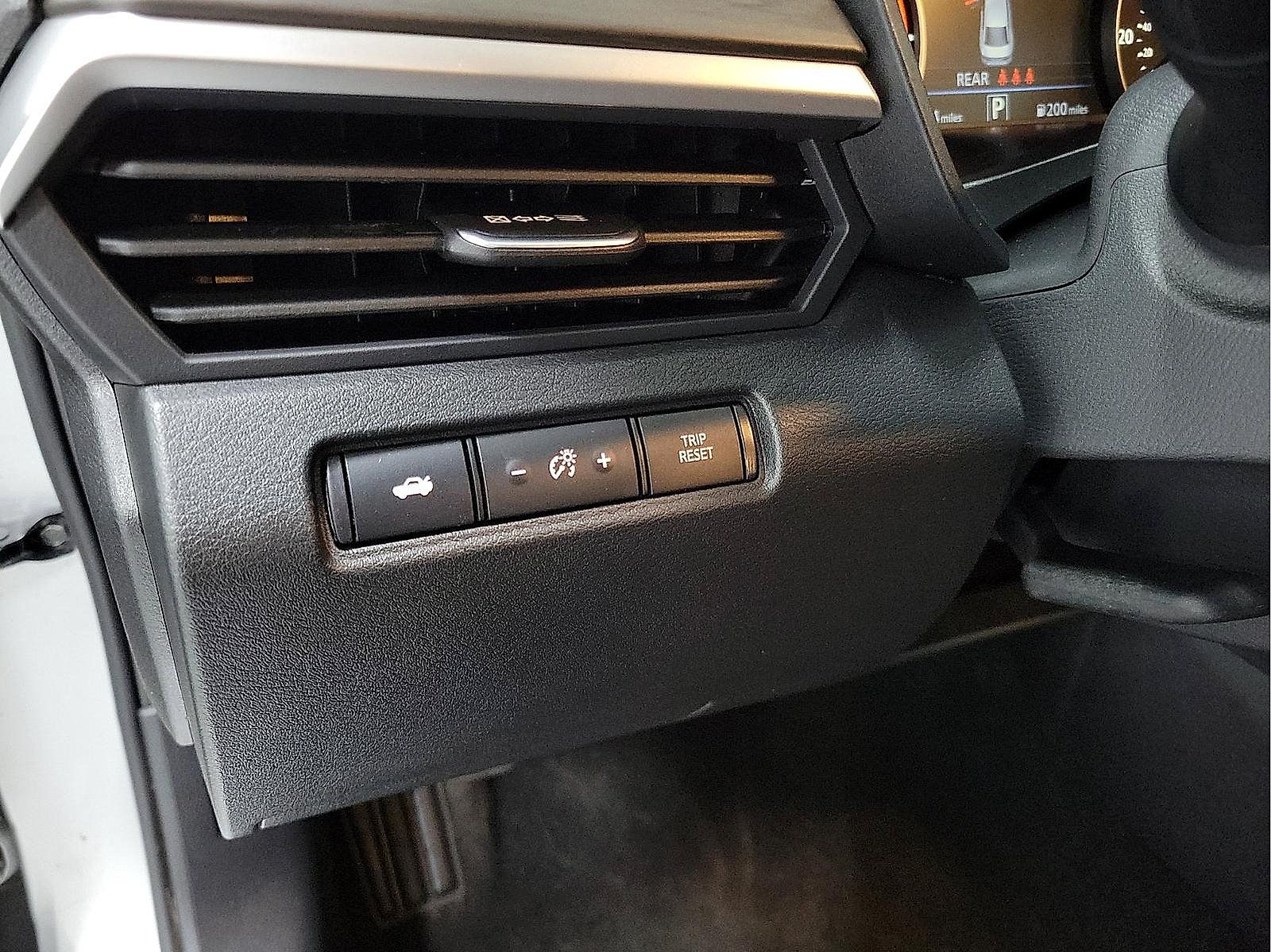Used 2026 Nissan Altima 2.5 SV FWD image 13