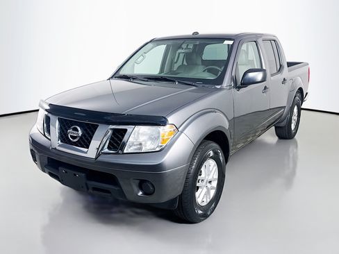 Used 2017 Nissan Frontier SV AWD/4WD image 4