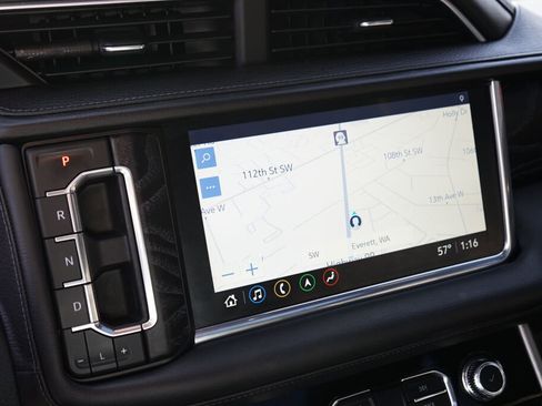 Used 2021 GMC Yukon Denali w/ Denali Ultimate Package image 22