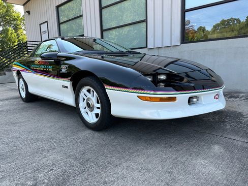 Used 1993 Chevrolet Camaro Z28 image 25