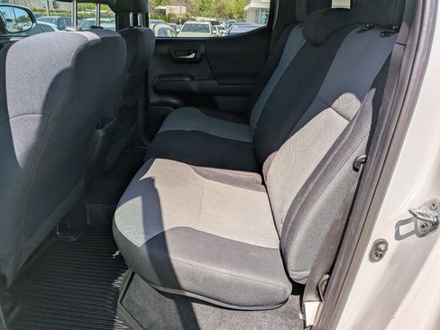 Used 2021 Toyota Tacoma TRD Off-Road w/ Technology Package image 29