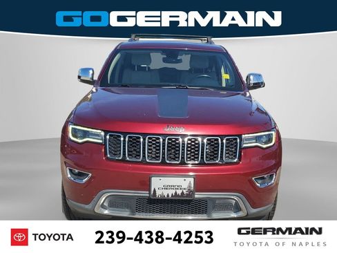 Used 2018 Jeep Grand Cherokee Limited w/ Luxury Group II image 2