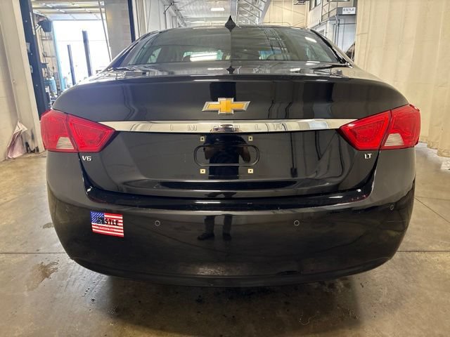 Used 2018 Chevrolet Impala LT w/ LT Convenience Package FWD image 5