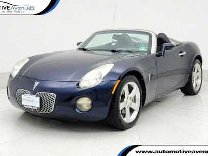 Used 2008 Pontiac Solstice Convertible w/ Premium Package