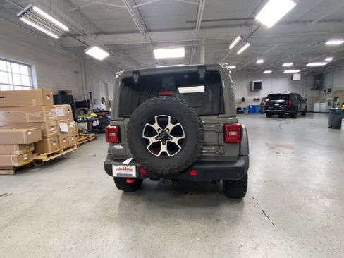 Used 2022 Jeep Wrangler Unlimited Rubicon w/ Steel Bumper Group AWD/4WD image 3