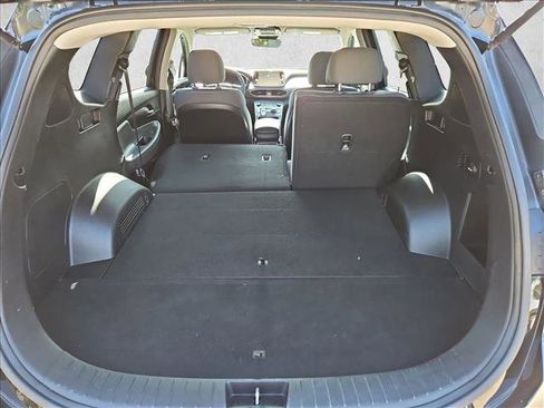 Used 2023 Hyundai Santa Fe SE image 6