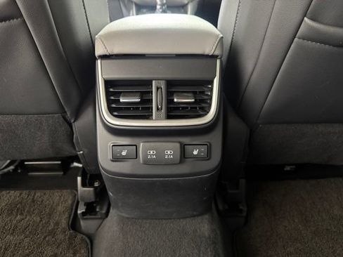 Used 2021 Subaru Outback Limited AWD/4WD image 13