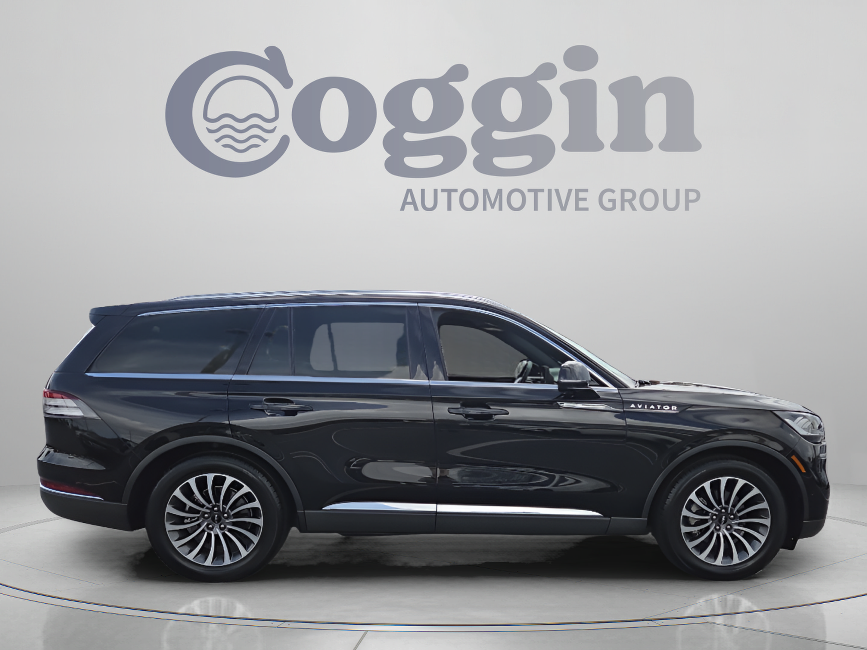 Used 2020 Lincoln Aviator Reserve w/ Equipment Group 201A RWD image 6