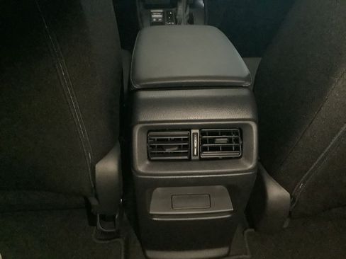 Used 2024 Honda CR-V LX image 19