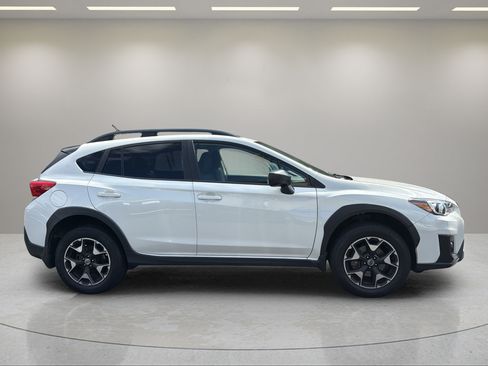 Used 2018 Subaru Crosstrek 2.0i AWD/4WD image 5