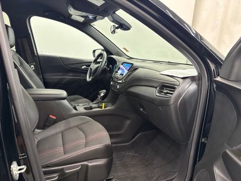 Used 2023 Chevrolet Equinox RS FWD image 16