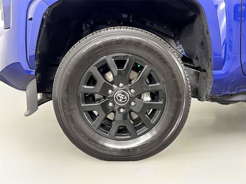 Certified 2024 Toyota Tacoma SR5 w/ SR5 Upgrade Package image 42