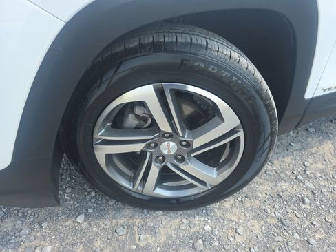 Used 2020 GMC Terrain SLT AWD/4WD image 13