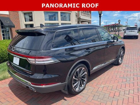 Used 2020 Lincoln Aviator Reserve w/ Equipment Group 202A AWD/4WD image 8