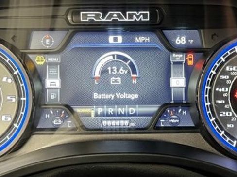 Used 2022 RAM 1500 Limited w/ Body Color Bumper Group AWD/4WD image 27