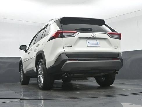 Used 2019 Toyota RAV4 Limited w/ Carpet Mat Package AWD/4WD image 56