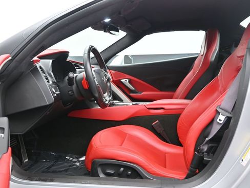 Used 2017 Chevrolet Corvette Z06 image 12