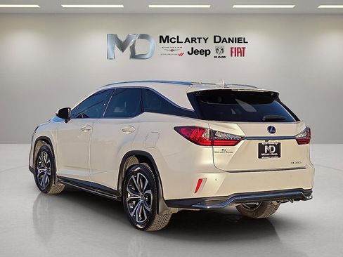 Used 2022 Lexus RX 350L FWD w/ Premium Package image 4