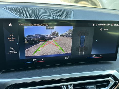 Used 2024 BMW 330i 330i w/ Convenience Package image 30