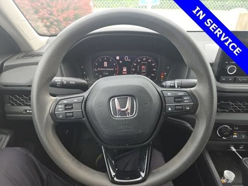 Used 2023 Honda Accord LX image 7
