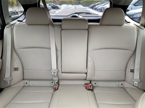 Used 2016 Subaru Outback 2.5i Limited image 32