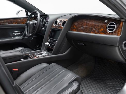 Used 2014 Bentley Flying Spur W12 image 41