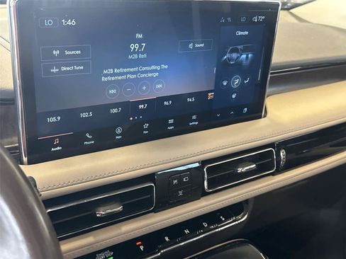 Used 2022 Lincoln Nautilus Reserve w/ Equipment Group 201A AWD/4WD image 21