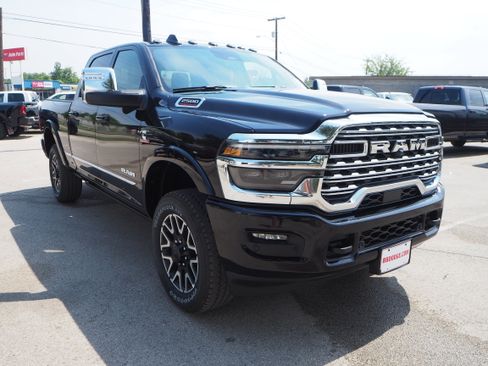 New 2025 RAM 2500 Limited image 5