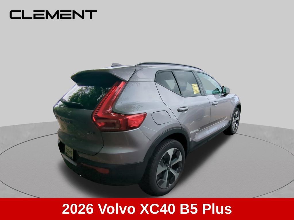 Used 2026 Volvo XC40 B5 Plus AWD/4WD image 8