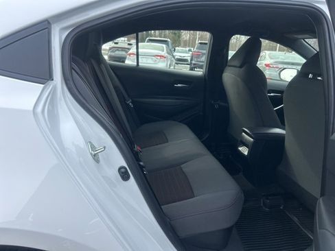 Used 2025 Toyota Corolla SE image 15