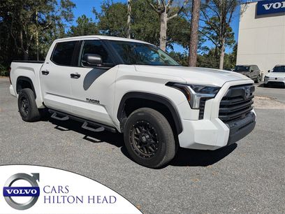 Used 2022 Toyota Tundra SR5 w/ SR5 Convenience Package