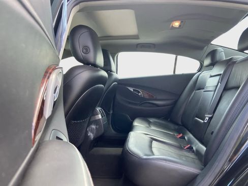 Used 2012 Buick LaCrosse Touring FWD image 13