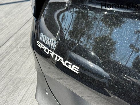 New 2026 Kia Sportage S image 9