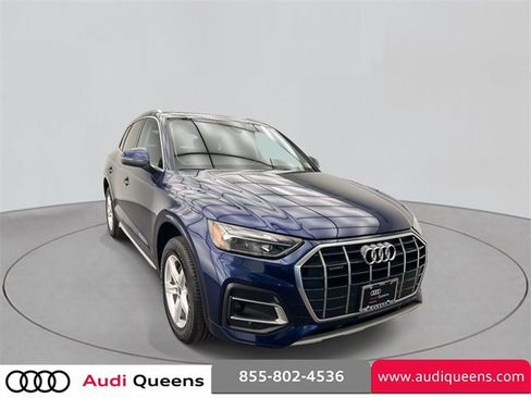 Certified 2023 Audi Q5 2.0T Premium w/ Convenience Package image 3