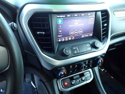 Certified 2023 GMC Acadia SLE w/ Driver Convenience Package image 30