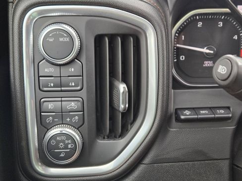 Used 2021 GMC Sierra 2500 AT4 w/ AT4 Premium Plus Package AWD/4WD image 23