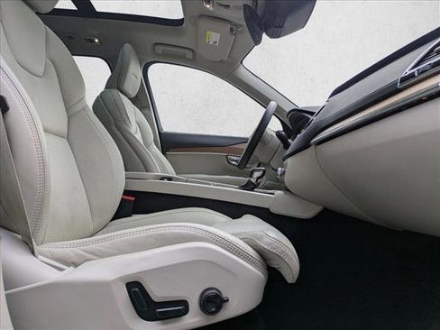 Used 2019 Volvo XC90 T6 Inscription w/ Advanced Package image 22
