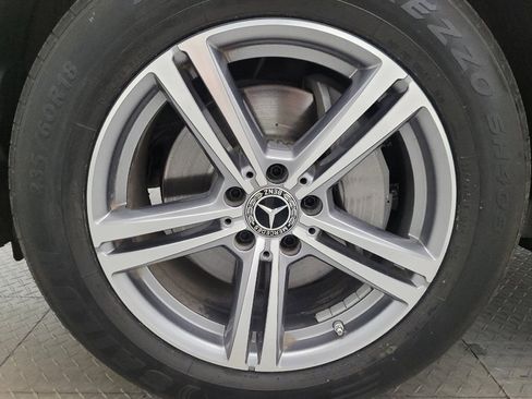 Used 2021 Mercedes-Benz GLC 300 image 31