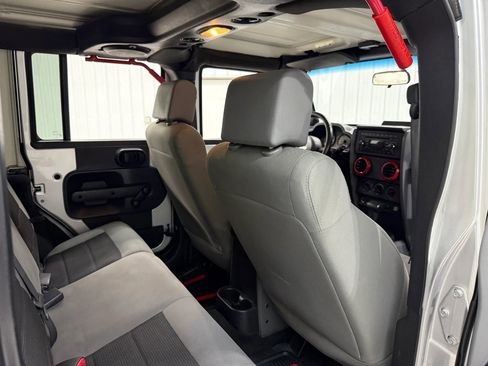 Used 2008 Jeep Wrangler Unlimited X AWD/4WD image 18