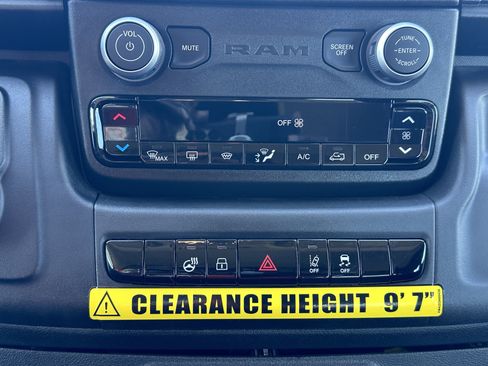 Used 2024 RAM ProMaster 3500 image 29