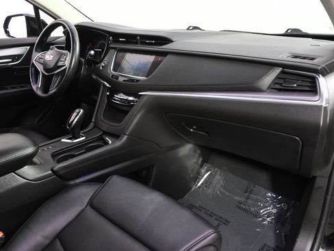 Used 2018 Cadillac XT5 Premium Luxury AWD/4WD image 15