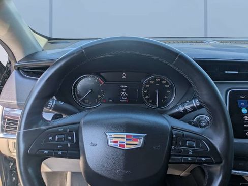 Used 2019 Cadillac XT4 Luxury FWD image 28