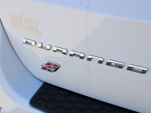 Used 2023 Dodge Durango GT image 9