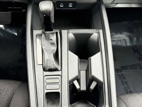 Used 2025 Honda Accord LX image 6