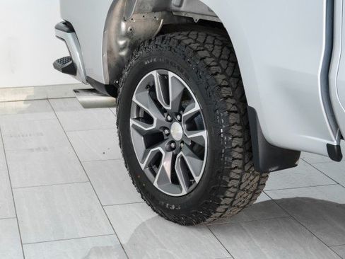 Used 2022 Chevrolet Silverado 1500 LT RWD image 54