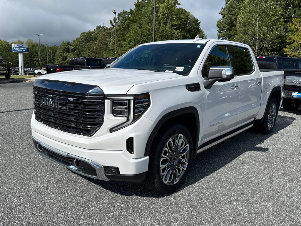 Used 2024 GMC Sierra 1500 Denali Ultimate AWD/4WD image 3