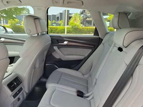 Used 2024 Audi Q5 2.0T Premium AWD/4WD image 11
