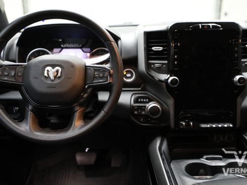 Used 2024 RAM 1500 Lone Star image 9